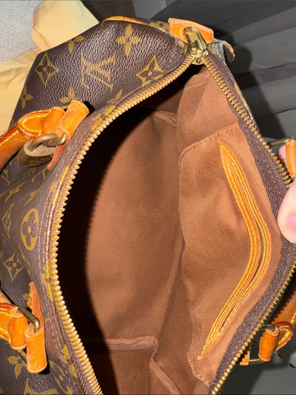 Louis Vuitton Light Cream Logo Dust Bag